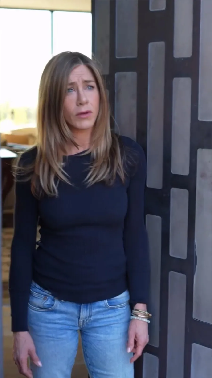 Jennifer Aniston's Jeans, Sunglasses And Crewneck Top