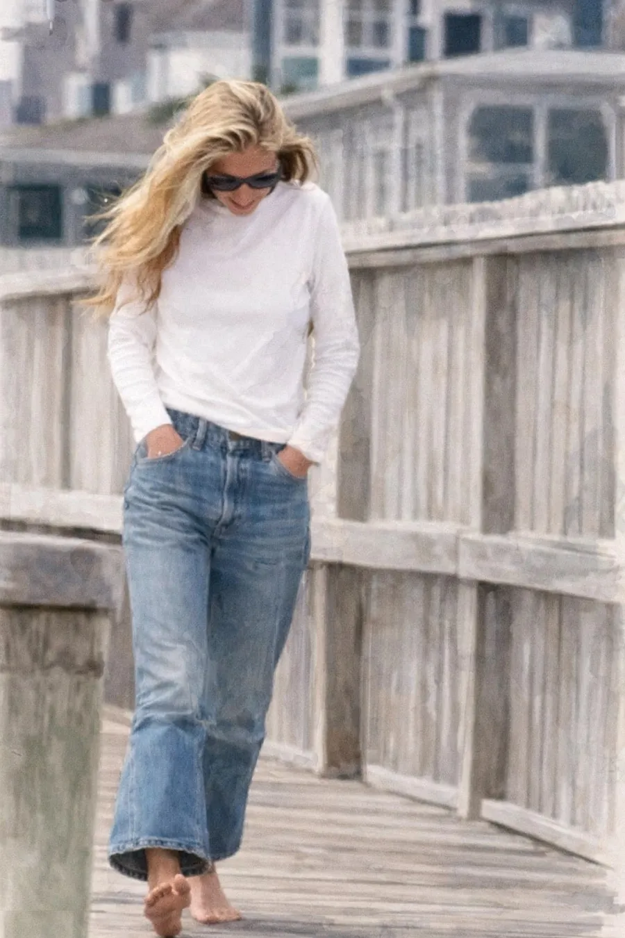 Carolyn Bessette-Kennedy's Summer Effortless Quiet Luxury