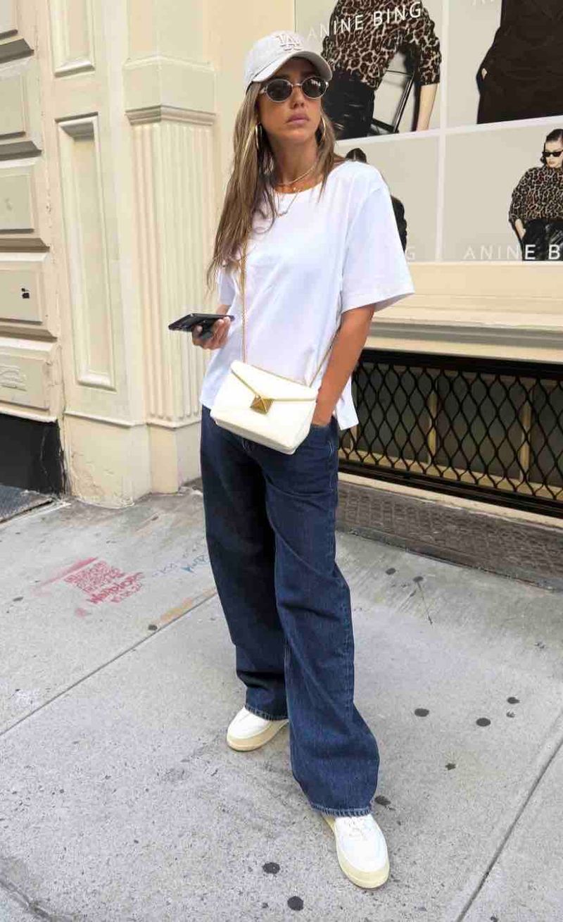 Shop Jessica Alba's Outfit