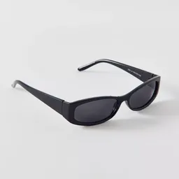 Shop Mila Rectangle Sunglasses | Urban Outfitters