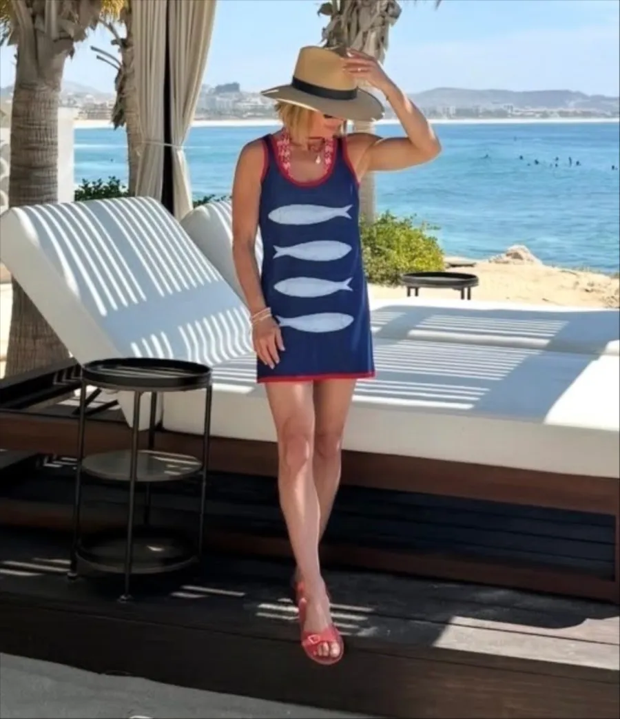 Candace Cameron Garrett In Your New Favorite Mini